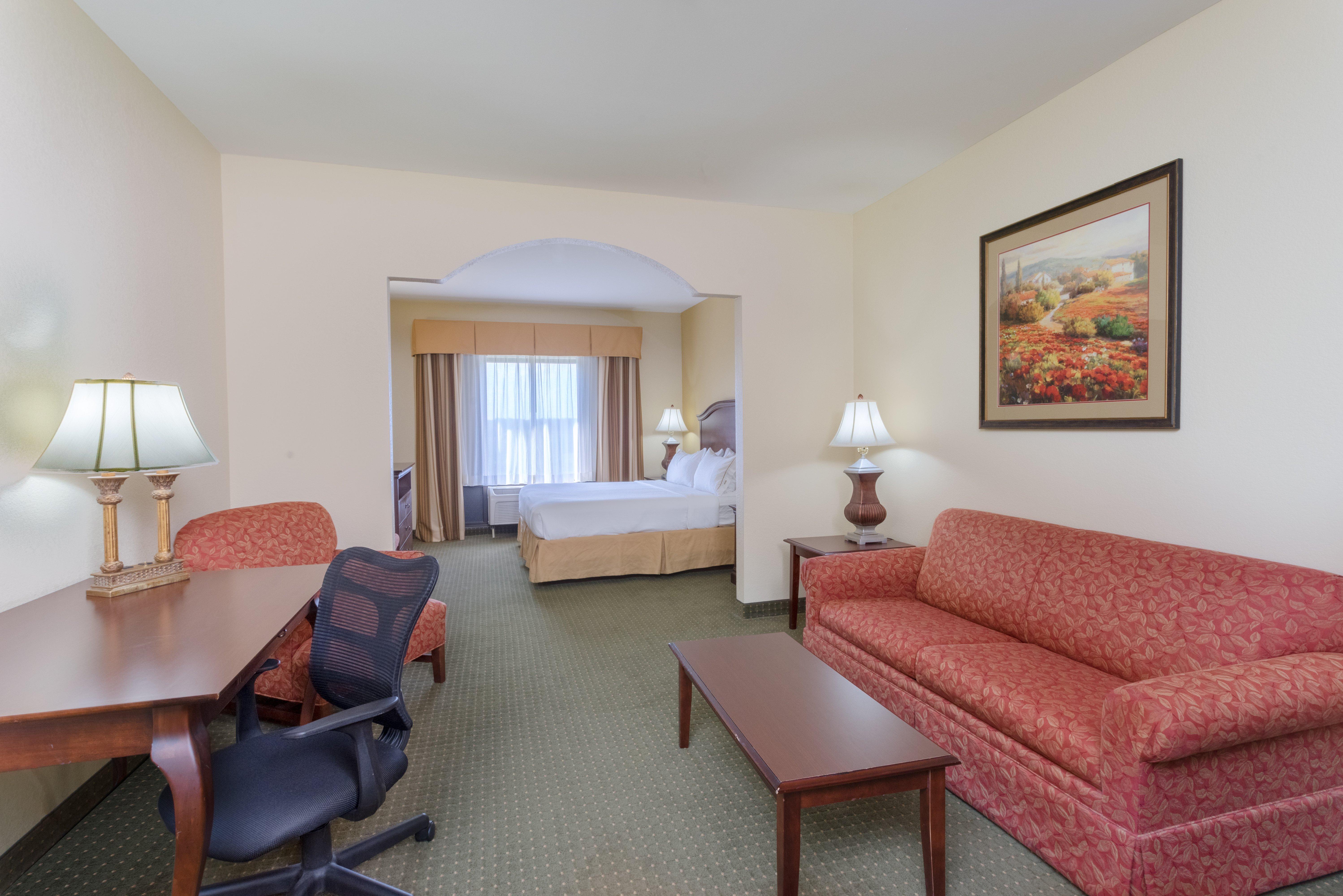 Holiday Inn Express & Suites Lexington North West-The Vineyard By Ihg Exterior foto